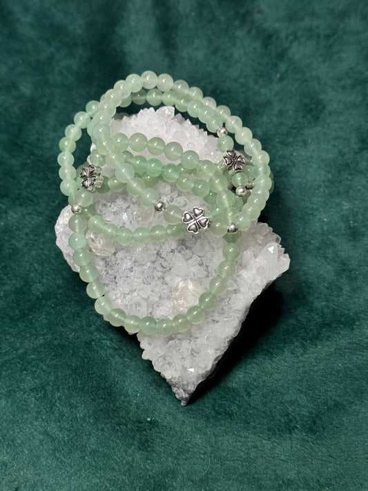 Green Aventurine with Clover Charm Bracelet