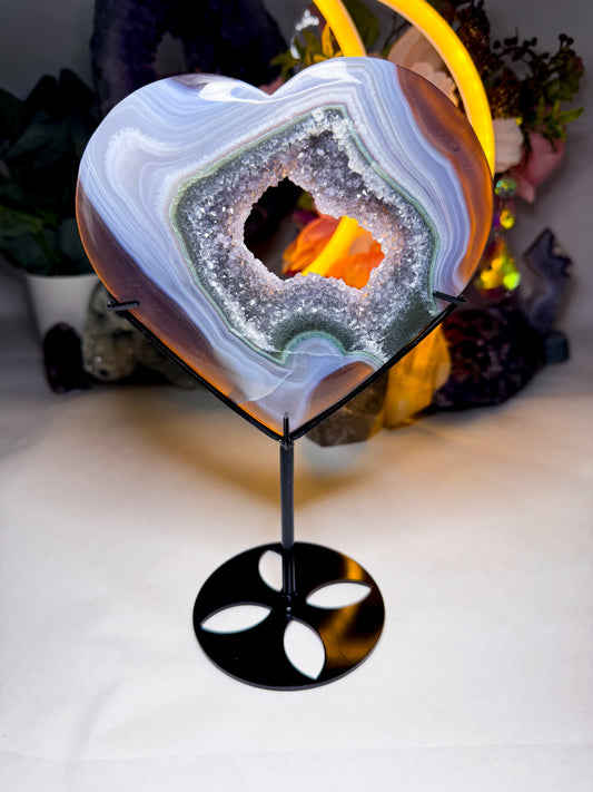 Black & Green Quartz Amethyst Agate Heart on Custom Stand