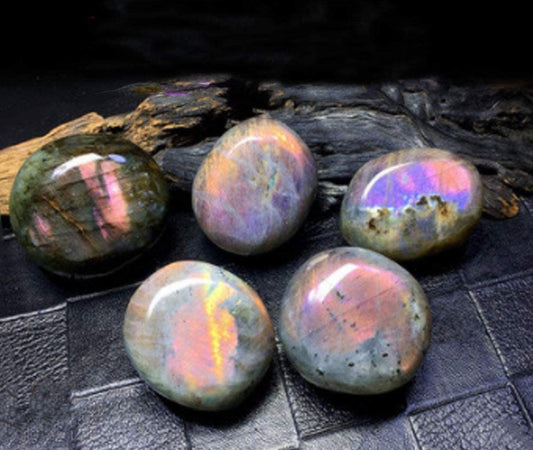 Labradorite Palm Stone - Yellow/Purple